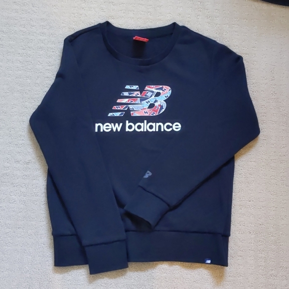 New balance women's sweatshirt - Picture 1 of 6